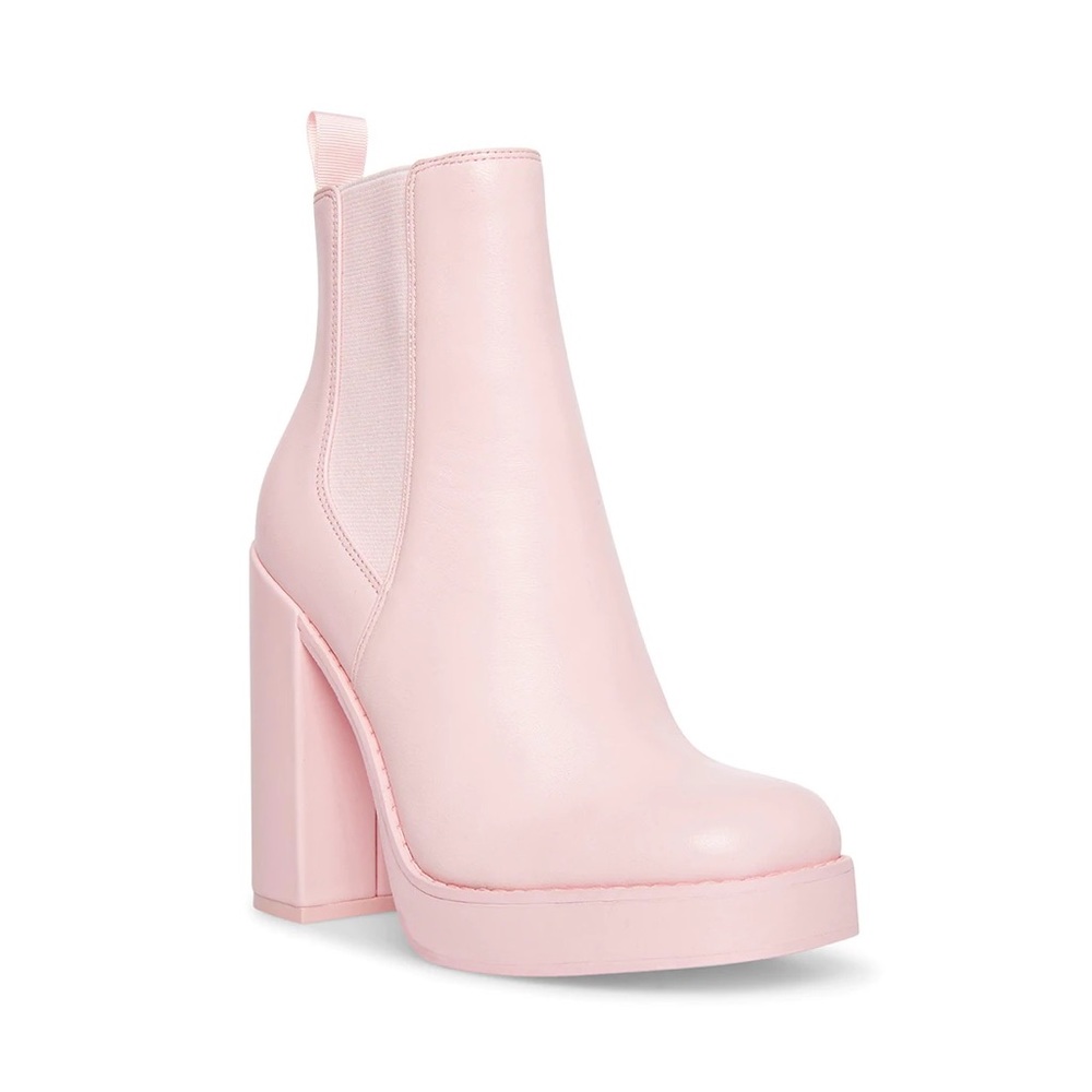Steve Madden Triple Pink Leather - Size 9